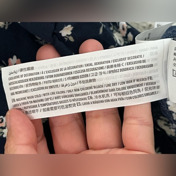 Hollister Co. Women's Navy Playsuit-romper size med - Picture 7 of 10